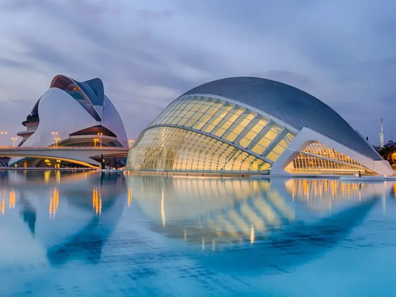 The-Best-Areas-to-Stay-in-Valencia-Spain